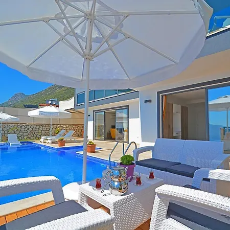 Villa Pamera Villa